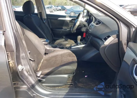 2016 Nissan Sentra S z USA, uszkodzony, nr VIN 3N1AB7APXGY332968